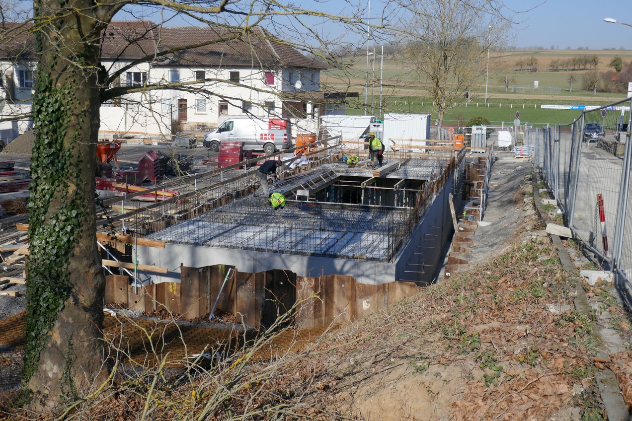 Rohbauarbeiten Technikgebäude (Decke über UG)